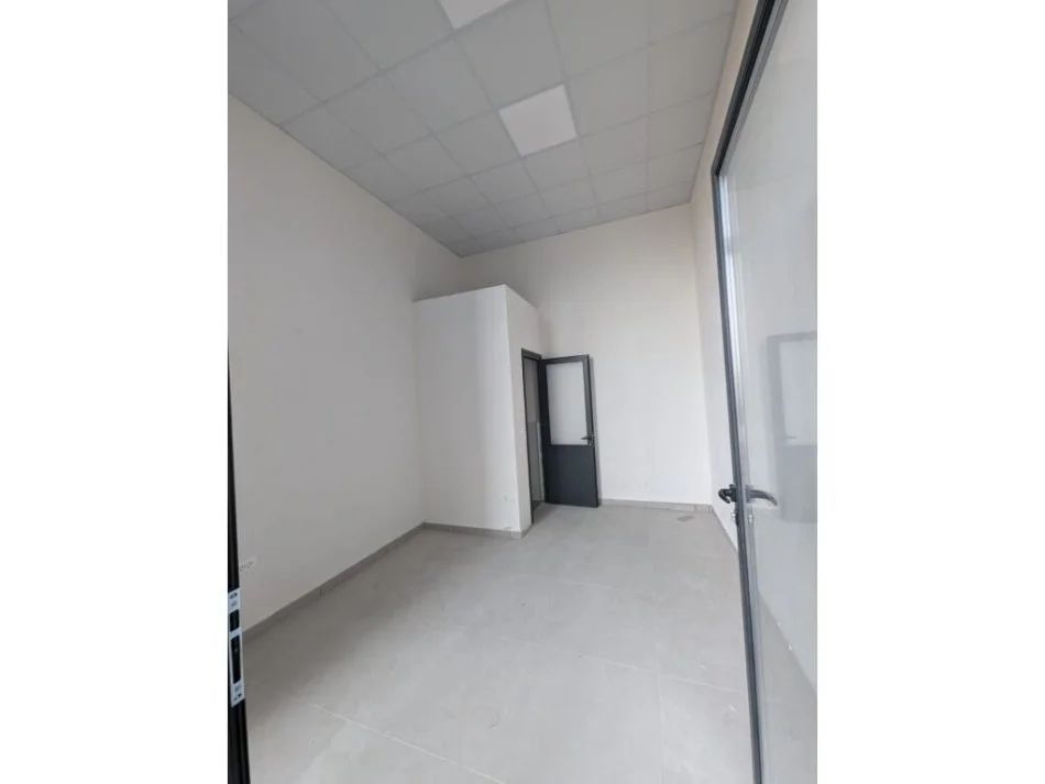 Tirane, shitet apartament 1+1 Kati 0, 71 m² 184.000 € (Selite, Tirane)