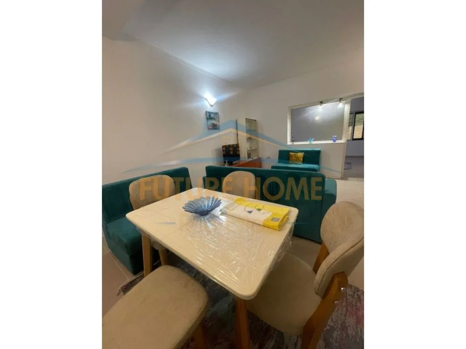 Tirane, jepet me qera 2+1 Kati 1, 83 m² 350 € (Rruga Teleferiku)