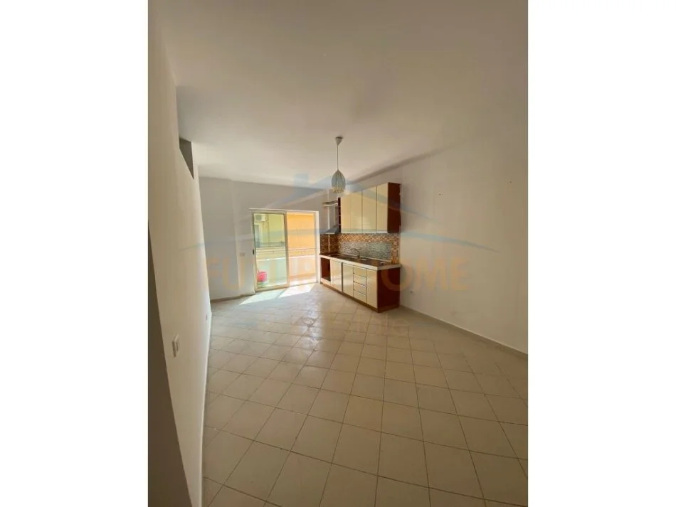 Durres, shitet apartament 1+1 Kati 5, 55 m² 54.000 € (Shkembi i Kavajes, Durres)