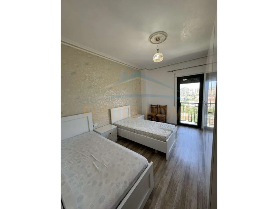 Tirane, jepet me qera apartament 2+1 Kati 4, 105 m² 650 € (Astir)