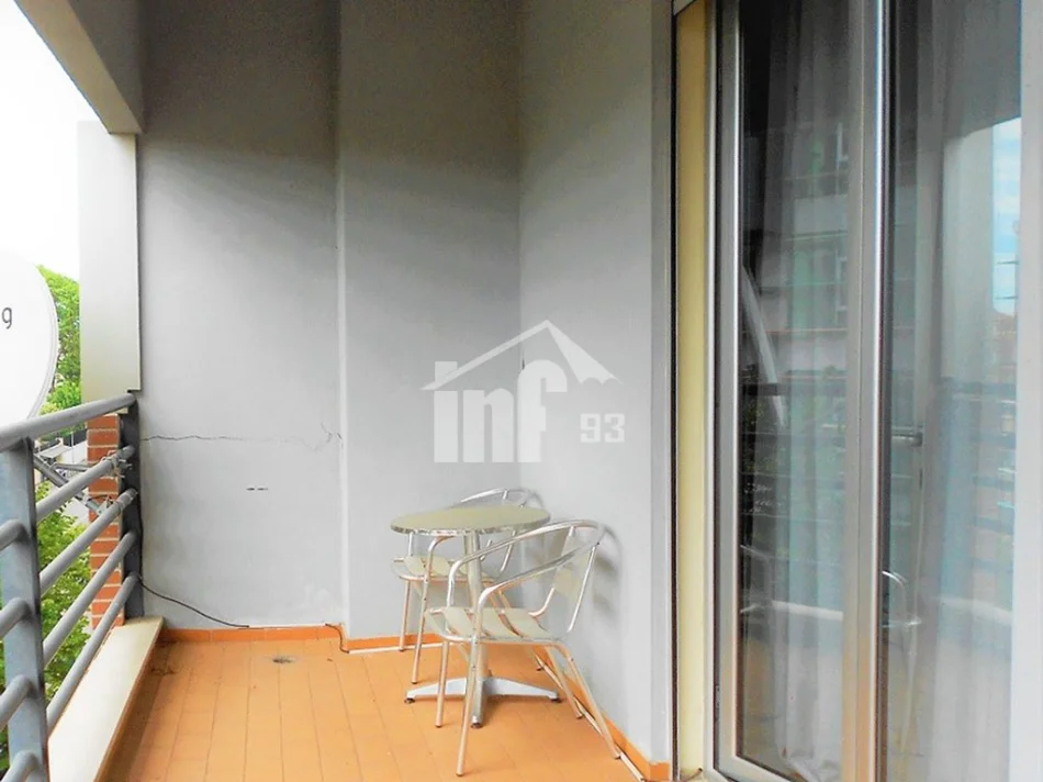 Tirane, jepet me qera apartament 1+1 Kati 4, 80 m² 1.100 € (PRANË RADIO TELEVIZIONIT SHQIPTAR)