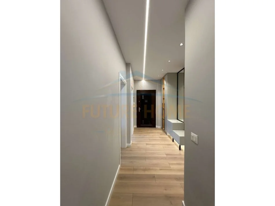 Tirane, shitet apartament 2+1 Kati 5, 87 m² 142.000 € (LAPRAKE)