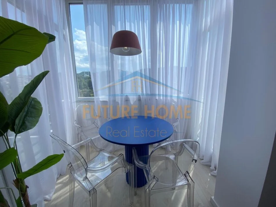 Tirane, shitet apartament 1+1+Ballkon Kati 5, 48 m² 152.000 € (Komuna e Parisit)