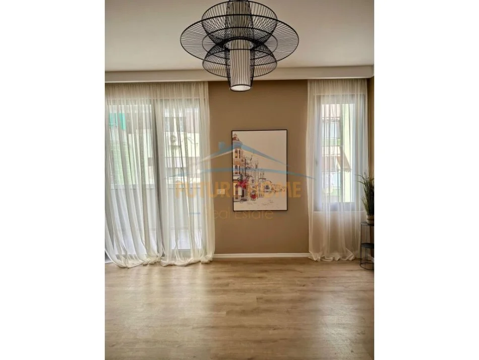 Tirane, shitet apartament 2+1 Kati 2, 105 m² 235.000 € (Frosina Plku)