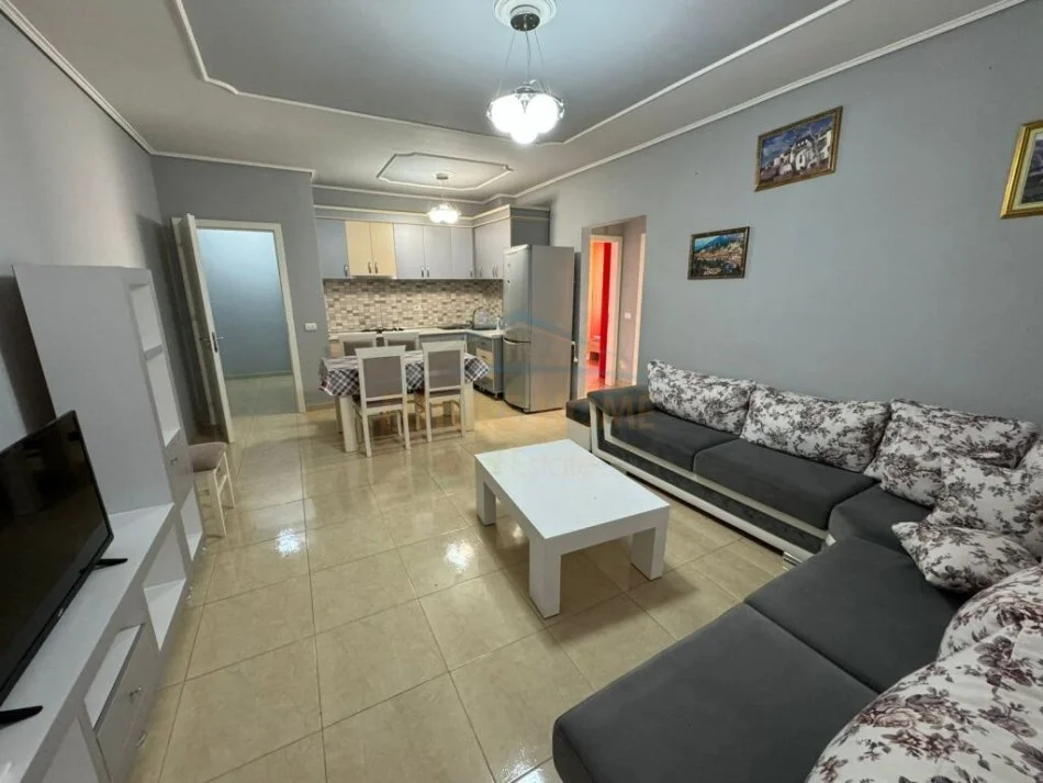 Tirane, shitet apartament 2+1 Kati 2, 95 m² 140.000 € (Rrugen Zallit)