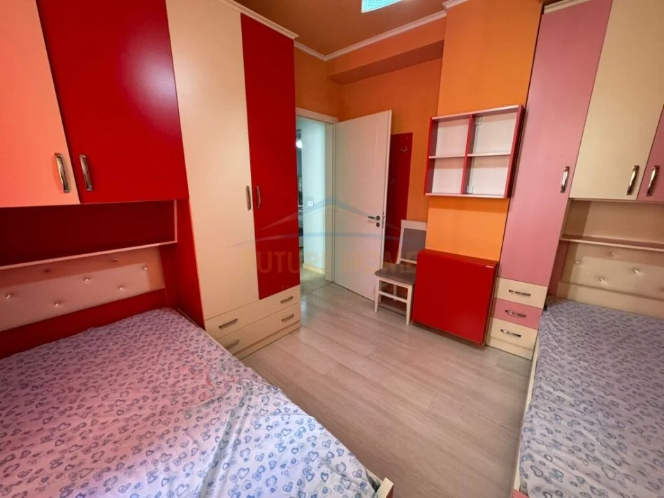 Tirane, shitet apartament 2+1 Kati 2, 93 m² 140.000 € (KODRA E DIELLIT)