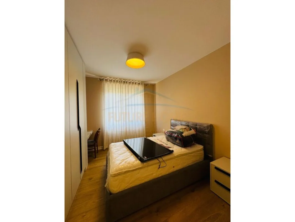 Tirane, jepet me qera apartament 2+1+Aneks+Ballkon Kati 6, 101 m² 700 € (DonBosco)