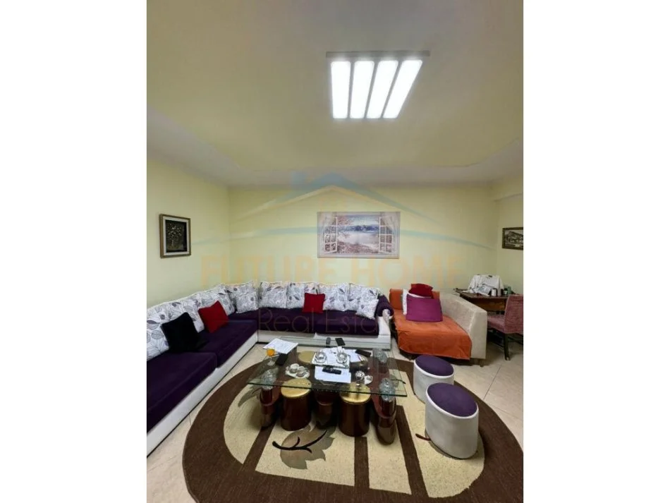 Tirane, shitet apartament 2+1 Kati 5, 102 m² 95.000 € (Allias)