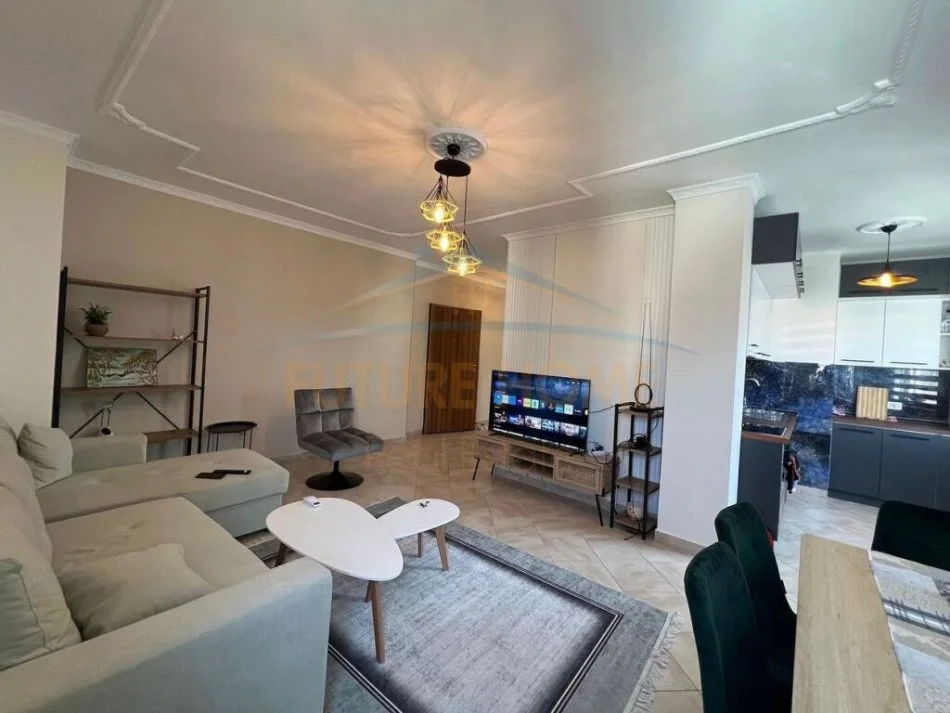 Durres, shitet apartament 3+1 Kati 8, 110 m² 140.000 € (Plazh Iliria)