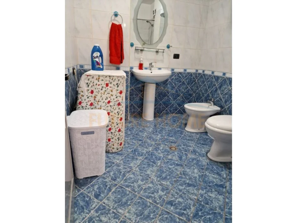 Durres, shitet apartament 2+1 Kati 6, 110 m² 135.000 € (Plazh Hekurrudha, Durres)