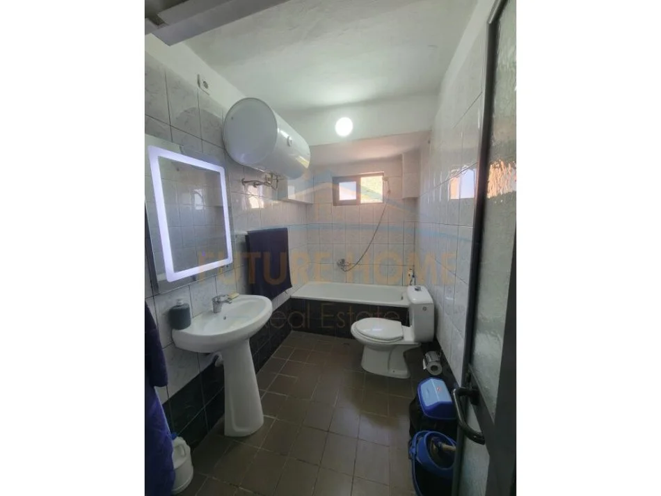 Tirane, shitet apartament Kati 4, 49 m² 85.000 € (KONGRESI I MANASTIRIT)