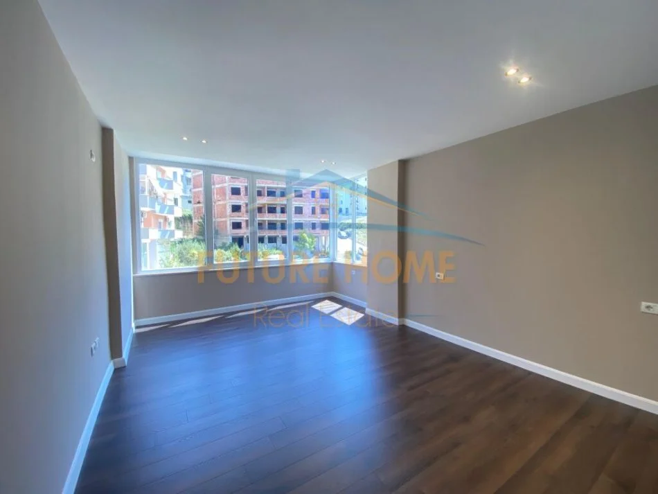 Tirane, shitet apartament Kati 1, 120 m² 210.000 € (KOPSHTI BOTANIK)