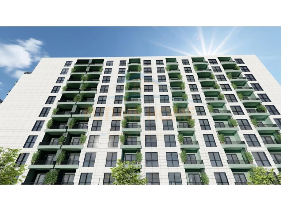 Tirane, shes apartament 3+1 , (Fusha e Aviacionit)