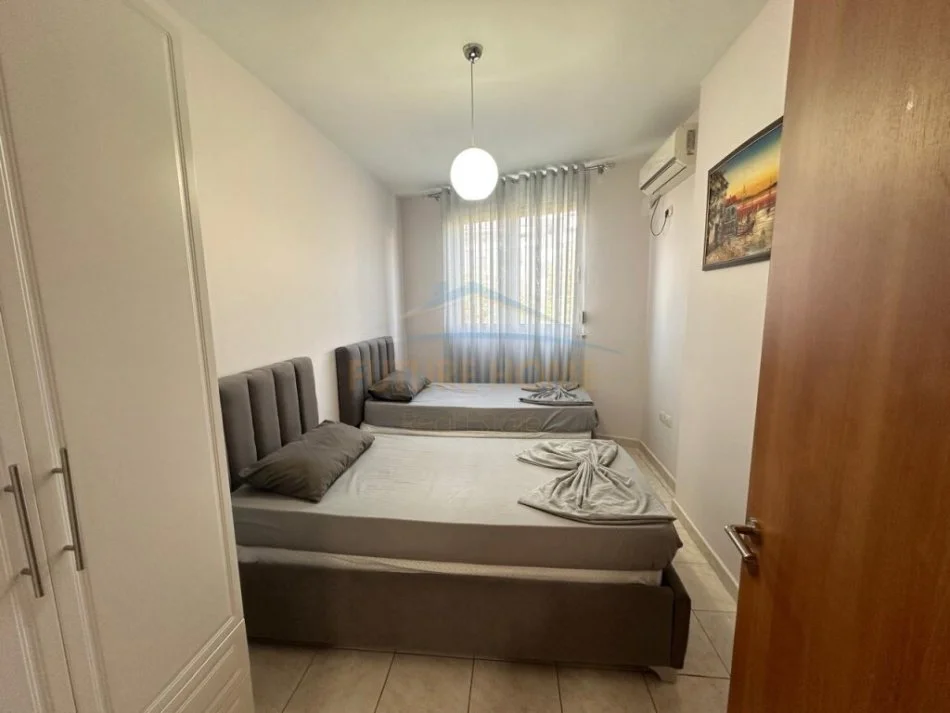 jepet me qera apartament 2+1+Ballkon , 101 m² 600 € (Don Bosko)