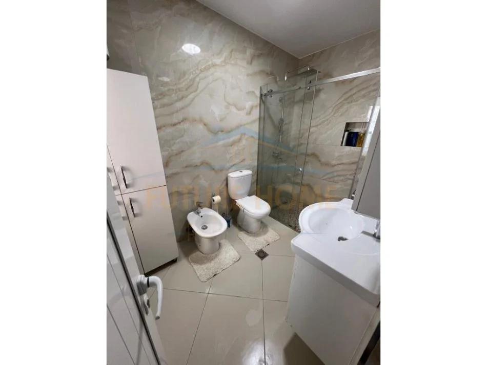 Tirane, shitet apartament 2+1 Kati 6, 102 m² 140.000 € (Yzberisht , Tirane)