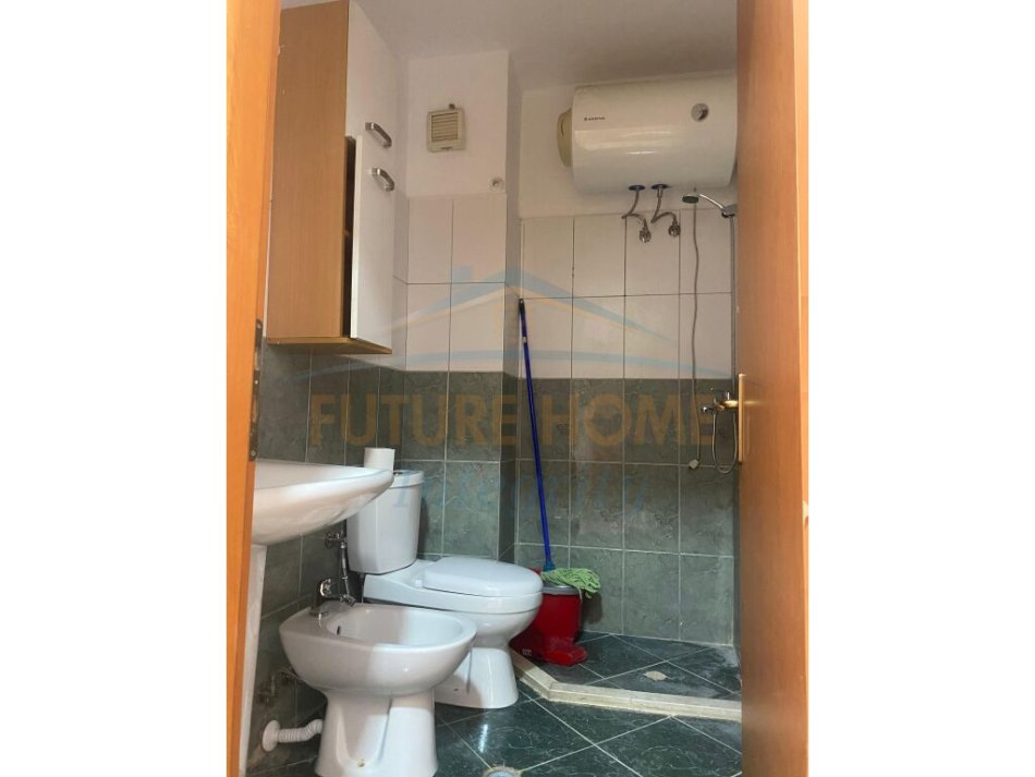 Tirane, jepet me qera apartament 2+1 Kati 5, 106 m² 600 € (Don Bosko)
