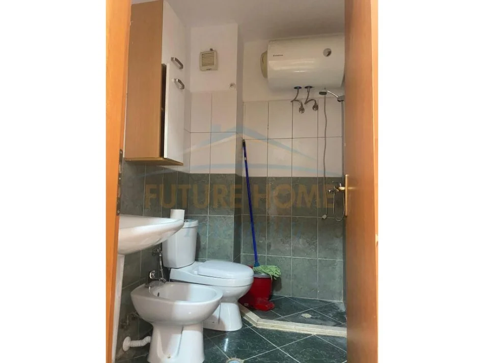 Tirane, jepet me qera apartament 2+1 Kati 5, 106 m² 600 € (rruga Don Bosko)