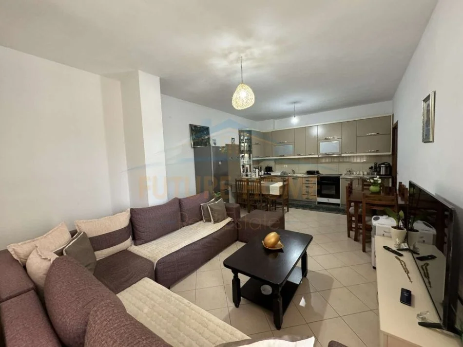 Tirane, shitet apartament 2+1 Kati 5, 97 m² 120.000 € (Yzberisht)