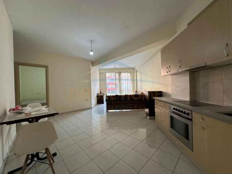 Tirane, shitet apartament 1+1 Kati 6, 75 m² 72.000 € (Unaza e Re)