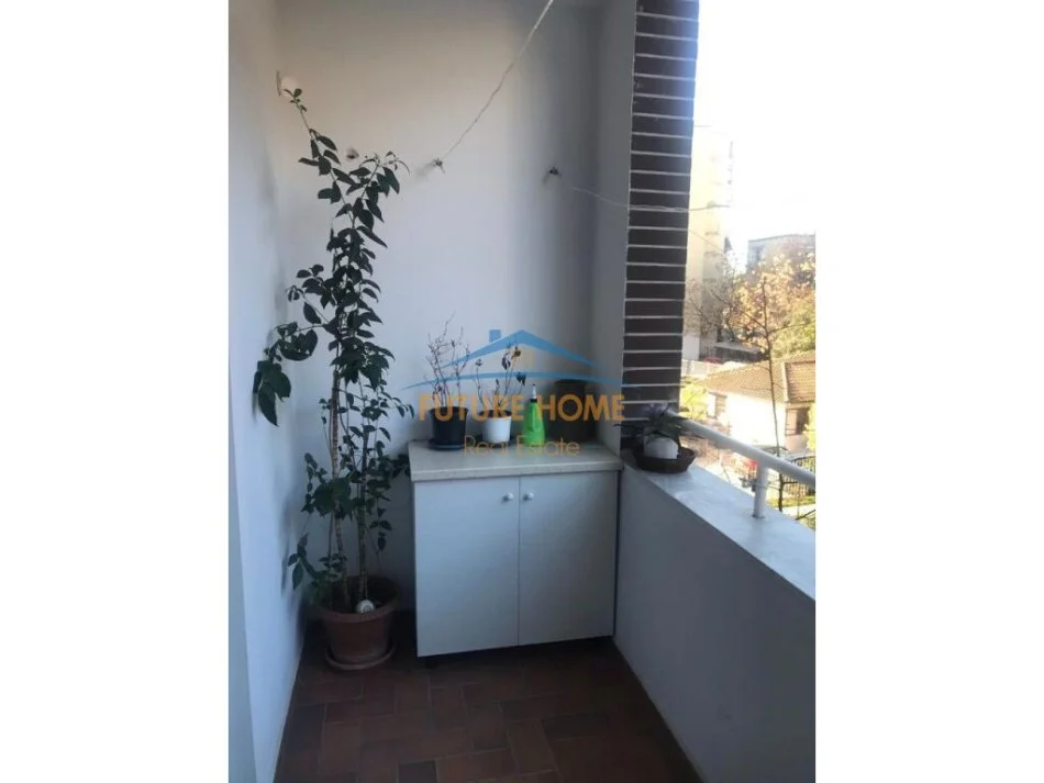 Tirane, jepet me qera apartament 2+1 Kati 2, 99 m² 500 € (21 Dhjetori)