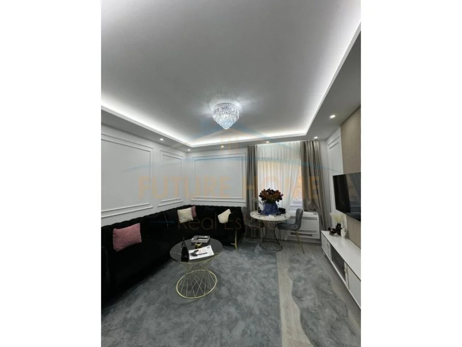 Durres, shitet apartament 2+1 Kati 1, 70 m² 150.000 € (VOLLGA)