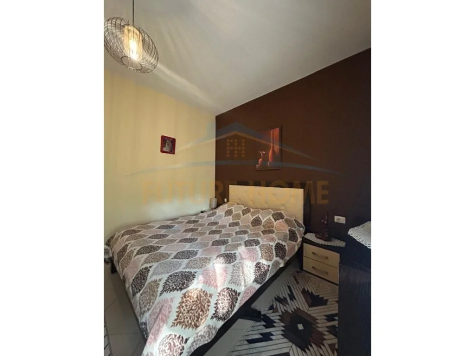 Tirane, shitet apartament 1+1+Aneks+Ballkon Kati 2, 73 m² 120.000 € (ALI DEMI)