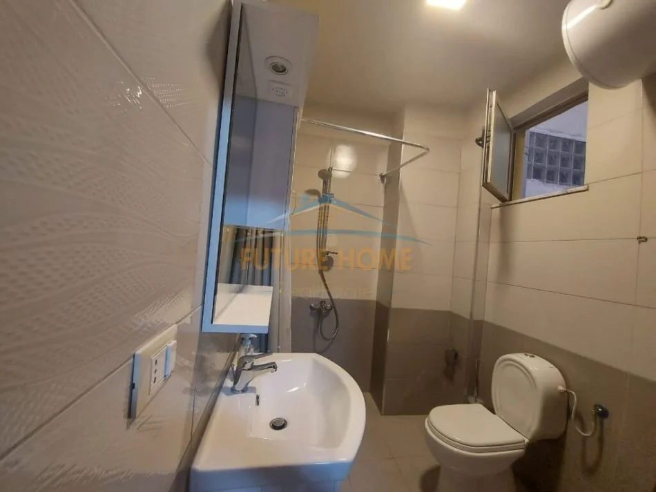 Tirane, shitet apartament 2+1+Aneks+Ballkon Kati 2, 165 m² (RRUGA E BOGDANEVE)