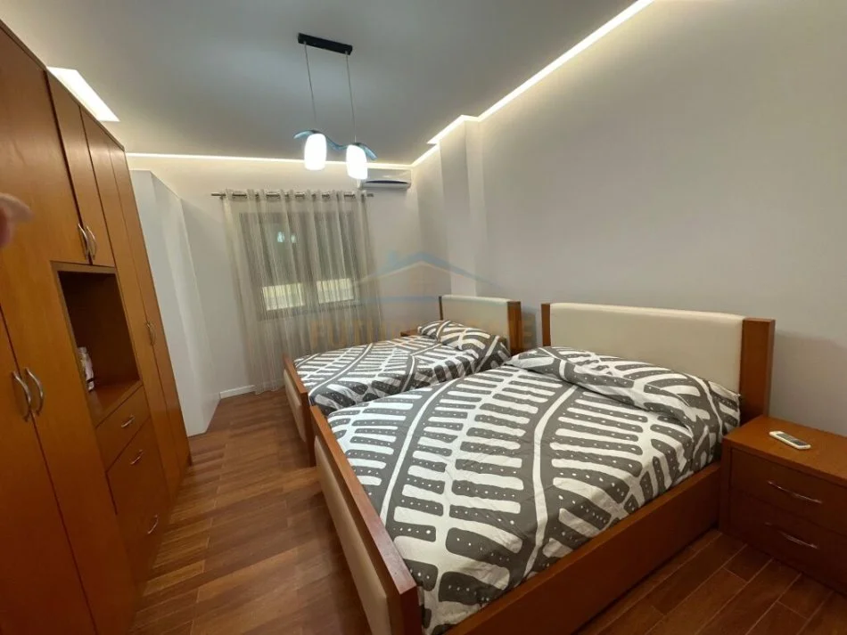 Tirane, shitet apartament 2+1 Kati 4, 119 m² 240.000 € (LIQENI I THATE TIRANE)