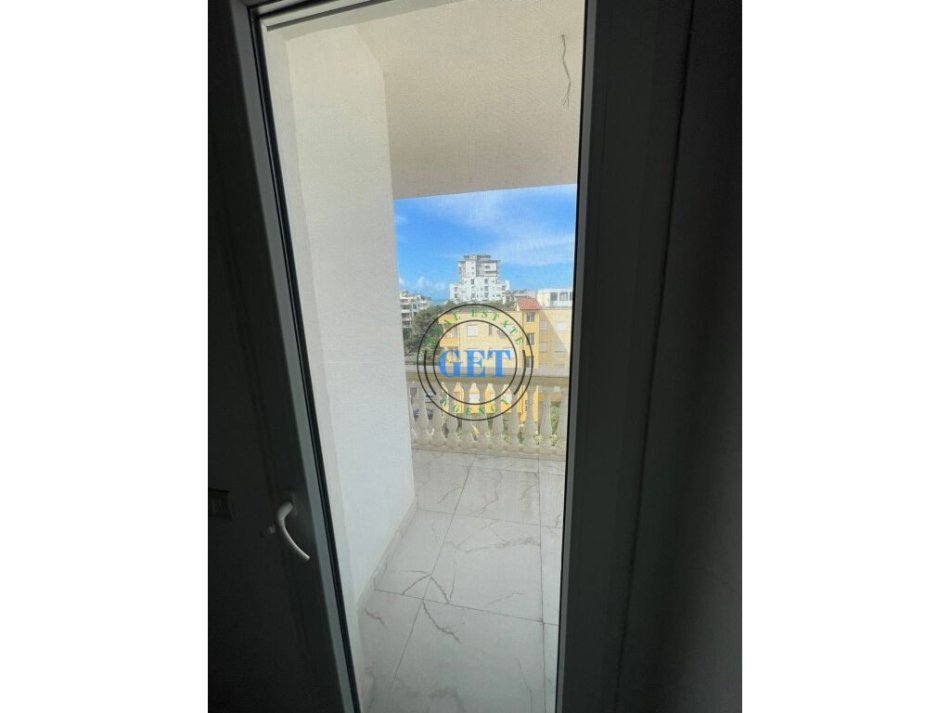 Durres, shitet apartament 3+1 Kati 5, 150 m² 170.000 € (Shkembi i Kavajes)