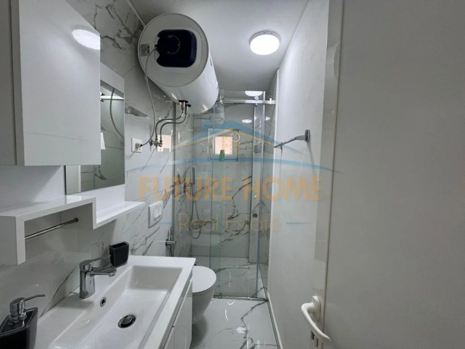 Tirane, jepet me qera apartament 1+1 Kati 4, 72 m² 500 € (Shkolla e Baletit)