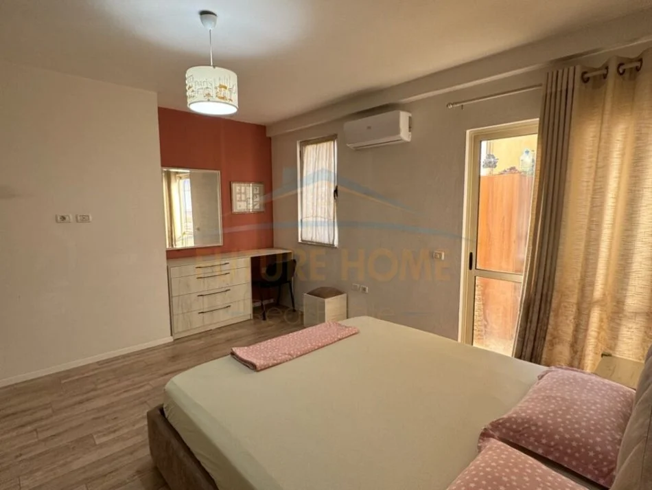 Tirane, jepet me qera apartament 2+1 Kati 6, 83 m² 800 € (Rruga Fortuzi)
