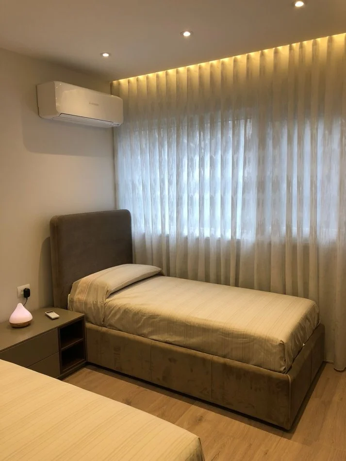 Tirane, jepet me qera apartament 2+1 Kati 2, 85 m² 1.200 € (LIBRI UNIVERSITAR)