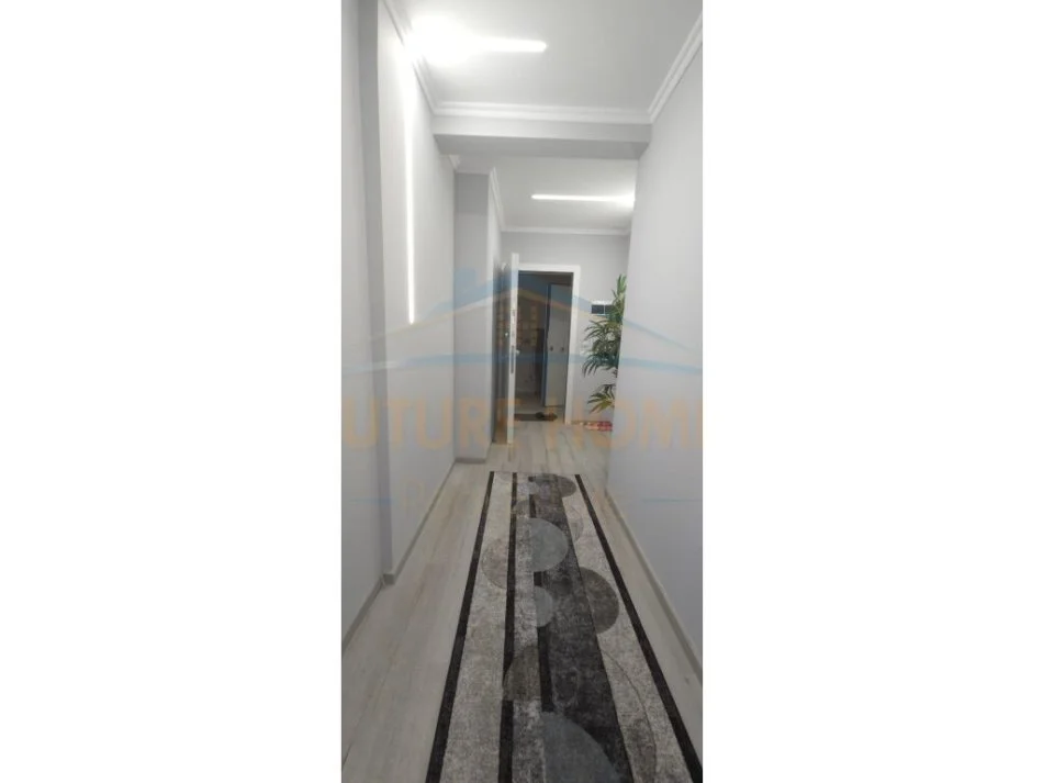 Durres, shitet apartament 1+1+Ballkon Kati 14, 61 m² 245.000 € (Vollga, Durres)
