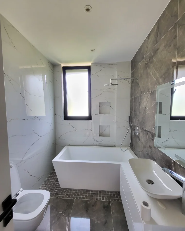 Tirane, jepet me qera Vile 3 Katshe , 400 m² 3.500 € 