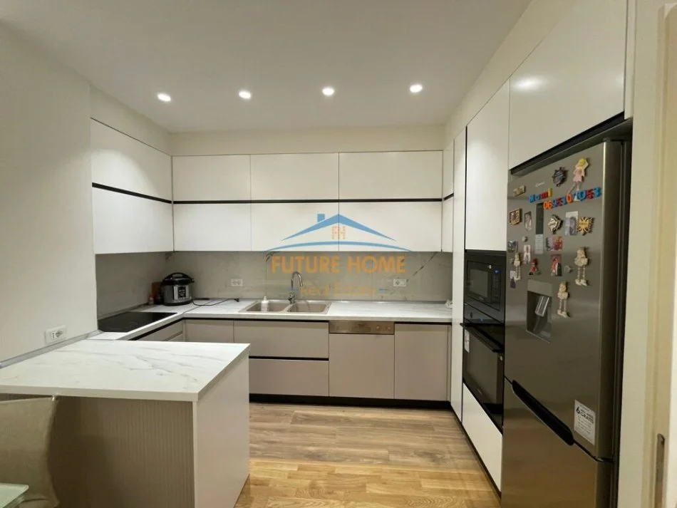 Tirane, shitet apartament 2+1 Kati 7, 97 m² 160.000 € (IDRIZ DOLLAKU ALI DEM)