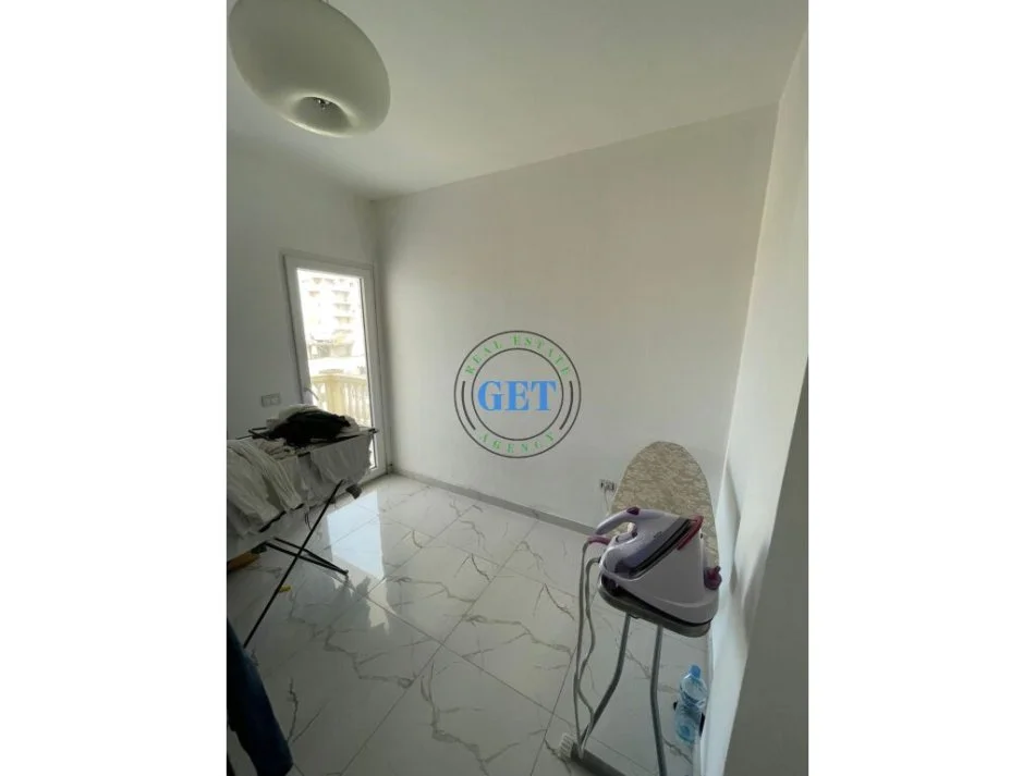 Durres, shitet apartament 3+1+Ballkon Kati 5, 150 m² 170.000 € (Shkembi Kavajes , Durres)