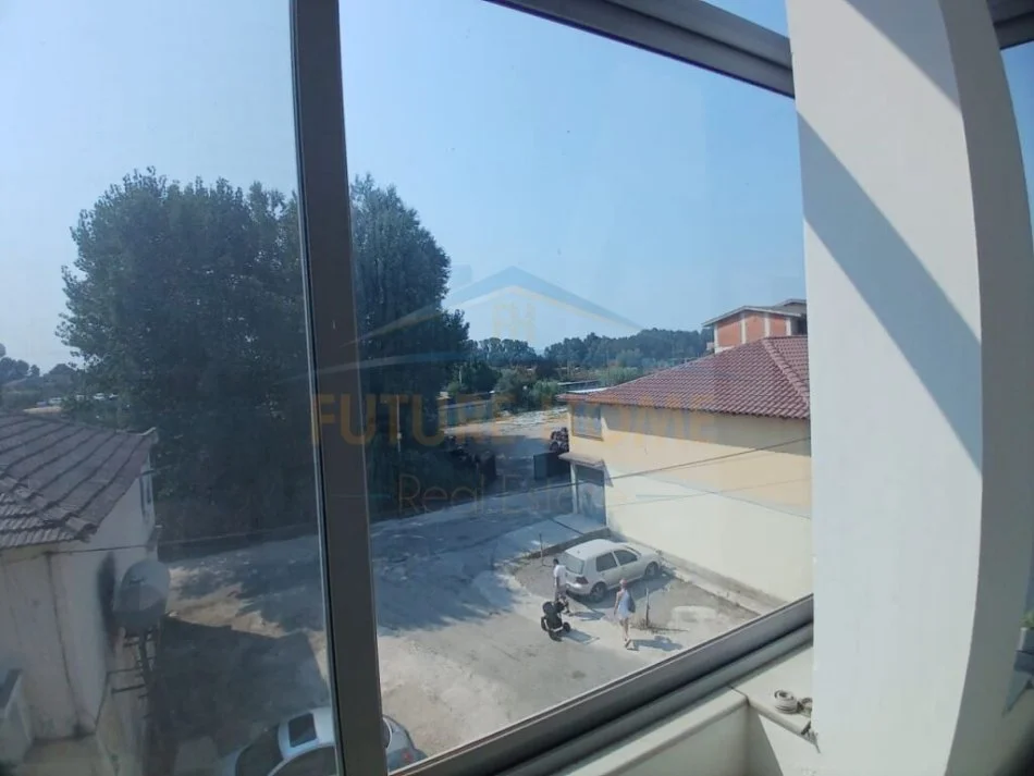 Durres, shitet apartament 2+1+Ballkon Kati 3, 91 m² 55.000 € (Sukth, Durres)