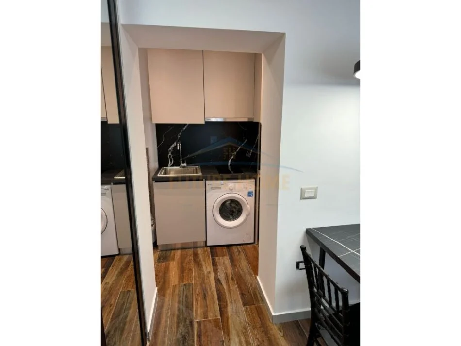 Tirane, shitet apartament 1+1 Kati 1, 59 m² 118.000 € (MATERNITETI I RI)