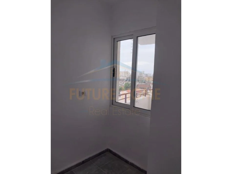 Durres, shitet apartament 1+1 Kati 3, 66 m² 55.000 €