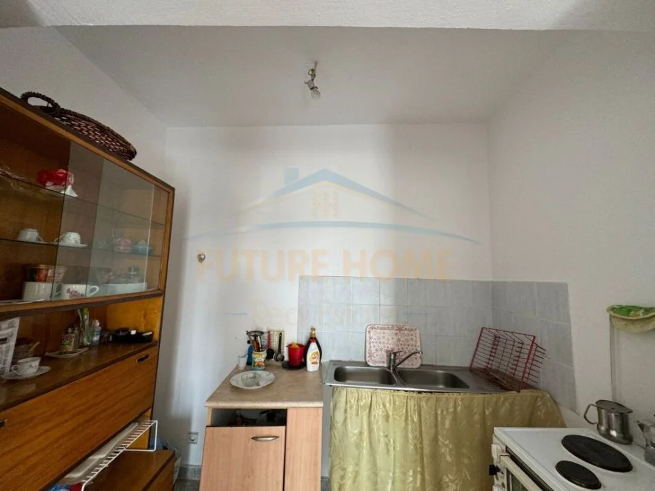 Durres, shitet apartament 2+1+Ballkon Kati 3, 105 m² 115.000 € (Plazh Iliria , Durres)