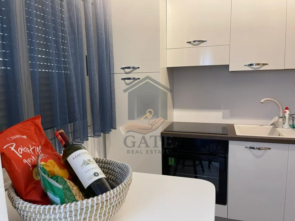 Durres, shitet apartament 1+1+Ballkon Kati 1, 62 m² 172.000 € (Gjiri i Lalzit,Perla Resort)