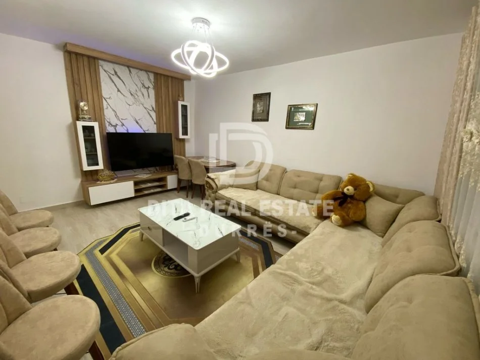 Durres, shitet apartament 1+1 Kati 5, 83.000 € (STADIUMI)