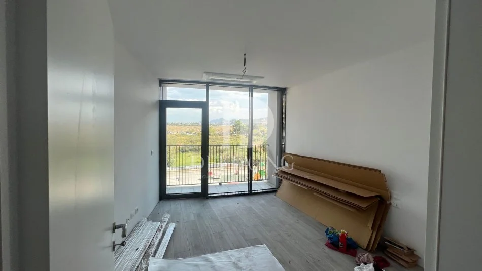 Tirane, jepet me qera apartament 2+1+Aneks+Ballkon Kati 2, 120 m² 1.200 € (Lake View Residence)