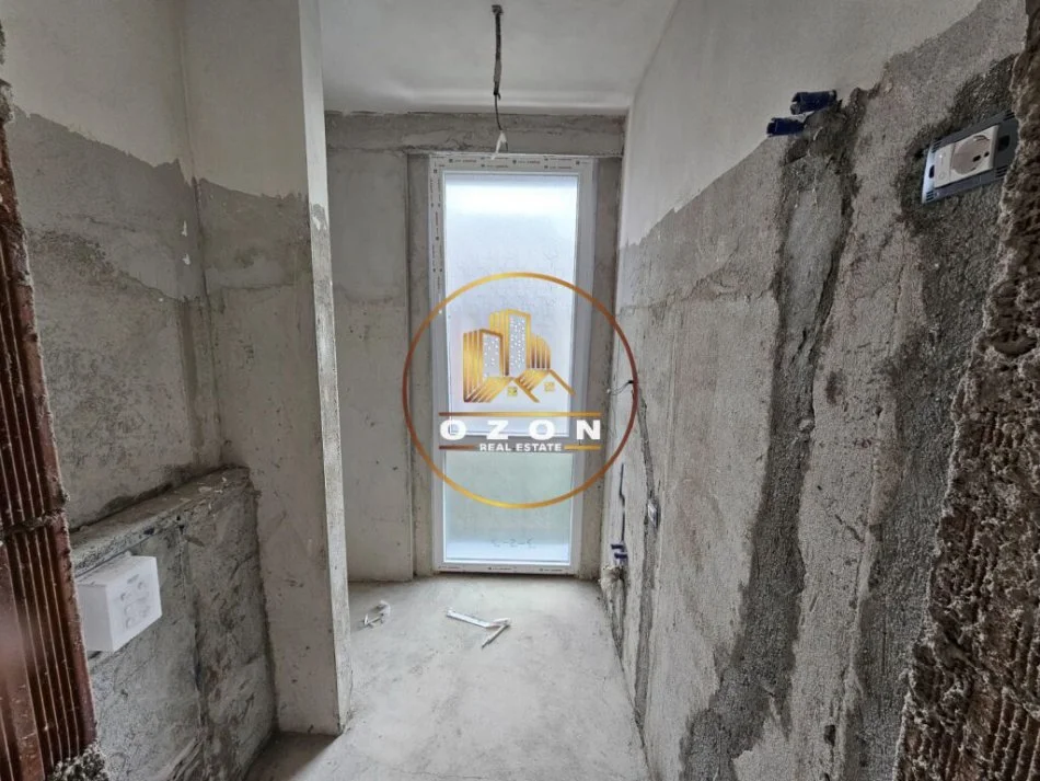 Tirane, shitet apartament 3+1 Kati 1, 170 m² 330.000 € (Rezidenca Altea,Rruga e Elbasanit)