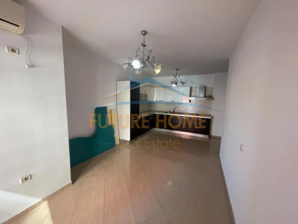 Tirane, shitet apartament 2+1+Ballkon Kati 2, 108 m² 157.000 € (Kodra e Diellit)