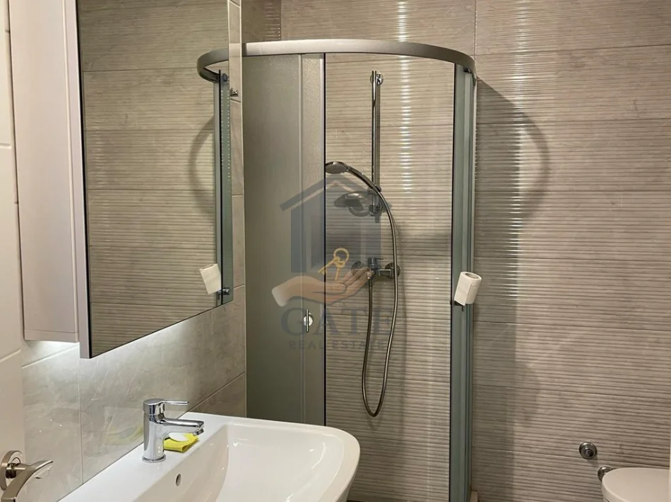 Durres, shitet apartament 1+1+Ballkon Kati 1, 62 m² 172.000 € (Gjiri i Lalzit,Perla Resort)