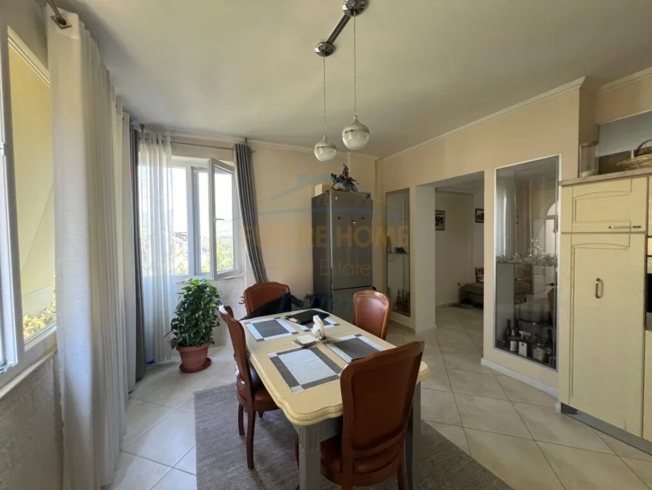 Tirane, shitet apartament 2+1 Kati 5, 127 m² 230.000 € (LIQENI I THATE TIRANE)