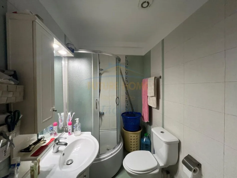 Tirane, shitet apartament 2+1 Kati 5, 127 m² 230.000 € (LIQENI I THATE TIRANE)
