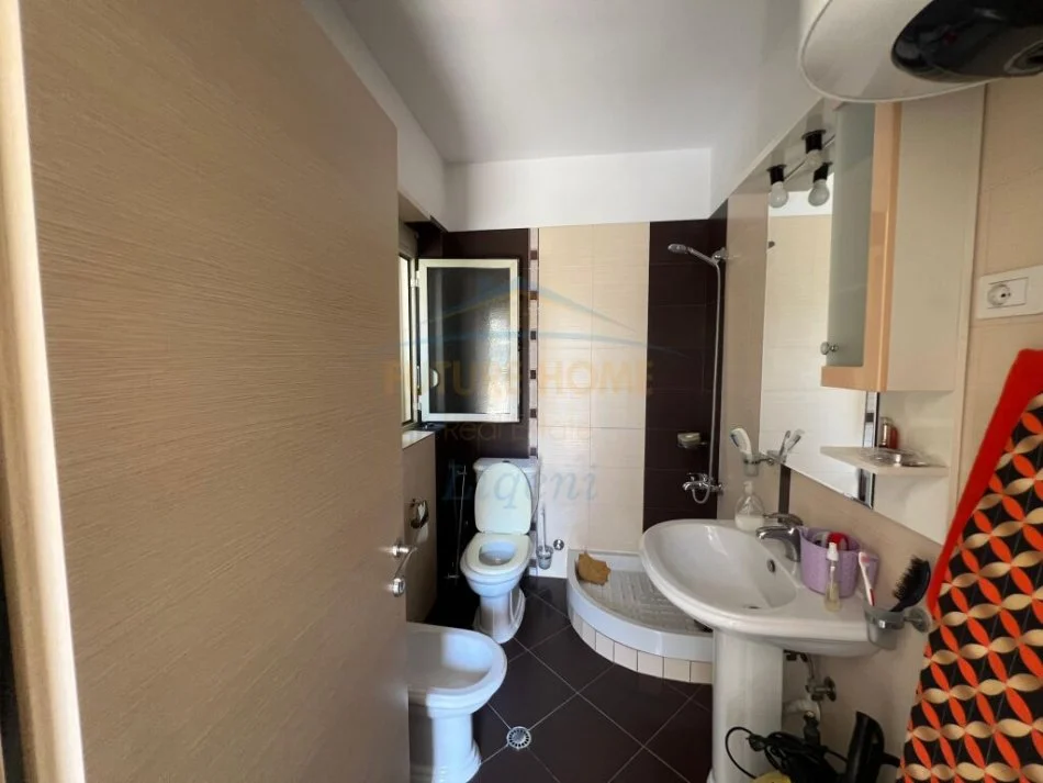 Tirane, shitet apartament 2+1 Kati 5, 127 m² 230.000 € (LIQENI I THATE TIRANE)