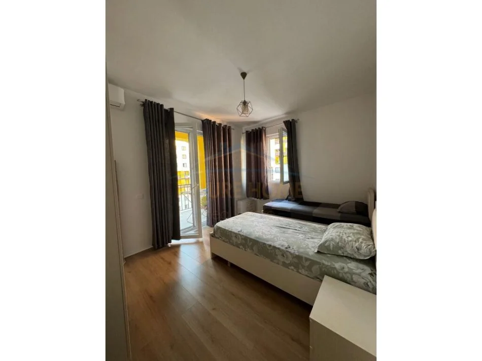 Tirane, shes apartament 2+1 Kati 7, 103 m² 155.000 € (Yzberisht)